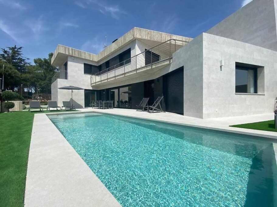 Naramia Sagaro Villa With Poolgarden10 Pax S'Agaro Zewnętrze zdjęcie